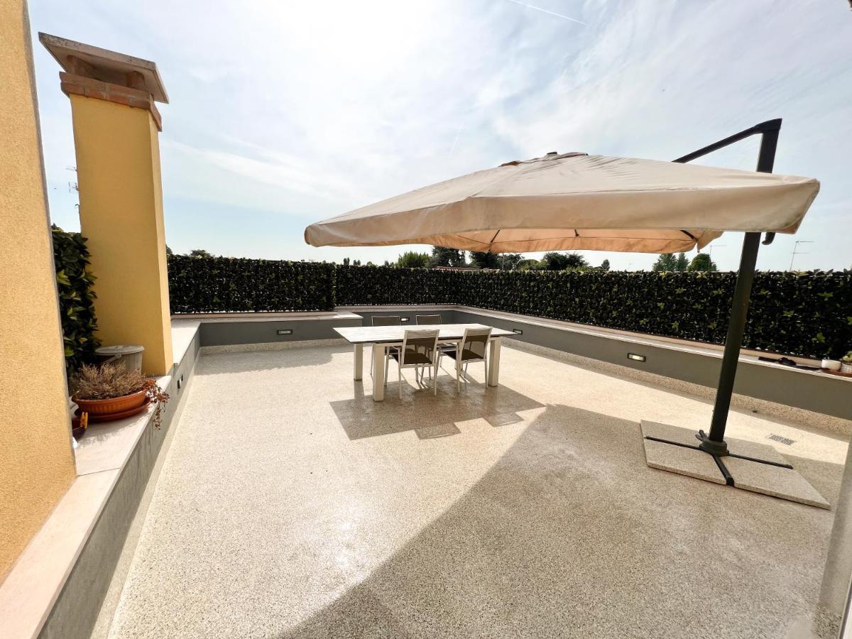דירות דולו Erman House Mansarda Sulla Riviera Del Brenta Venezia מראה חיצוני תמונה